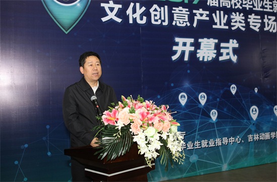 244A1274刘子铭 摄.jpg