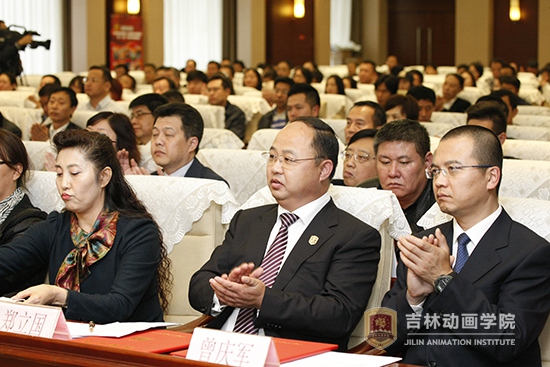 6万象城awc官网登录入口董事长出席全省精神文明建设“五个一工程”表彰大会.jpg