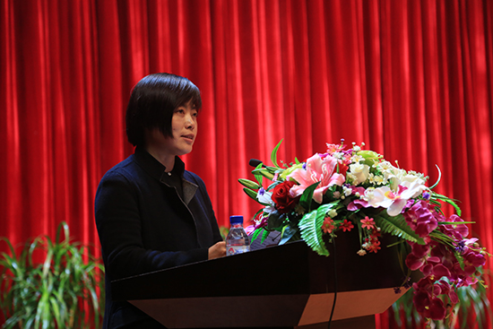 校长助理王晓岩讲话 大学生新闻中心 刘华清.jpg