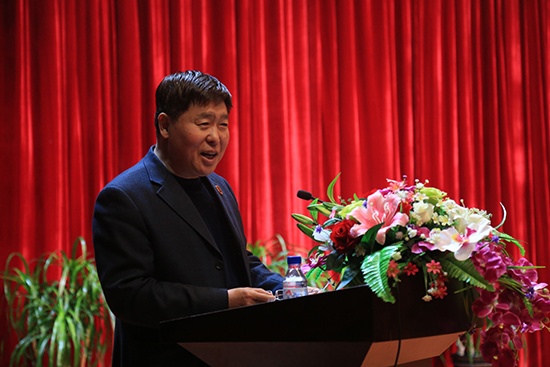 校党委书记王清山讲话 大学生新闻中心 刘华清.jpg